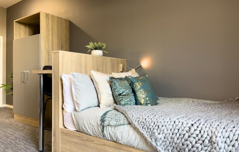 Justice Mill Lane, Mannofield, Aberdeen - Image 1